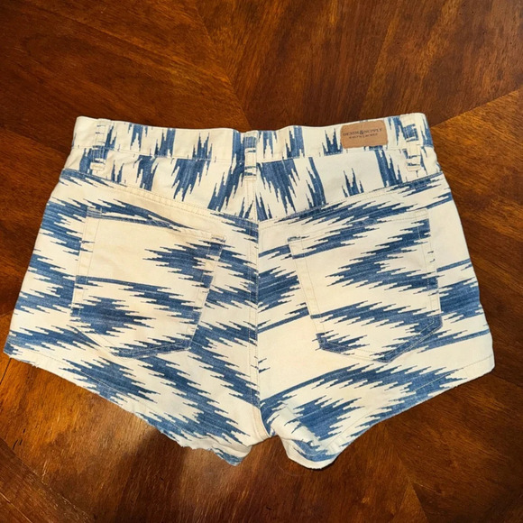 Denim & Supply Ralph Lauren Women's Southwestern Aztec Shorts BlueWhite Size 28 - Picture 11 of 11